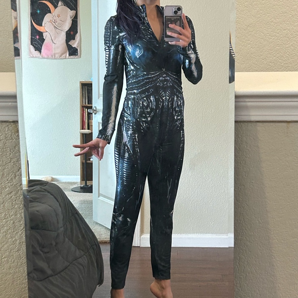 Badinka bodysuit (fits like small)